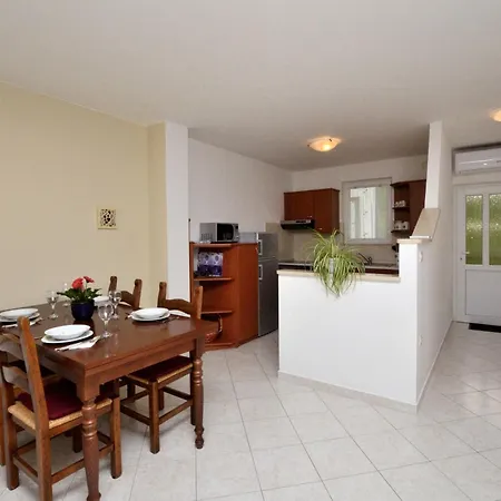 Marijana Apartament Ičići